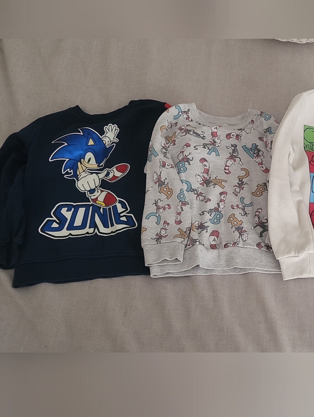 Size 5T, x3 Kids Character Sweatshirts - Sonic, Cat In The Hat, Super Mario